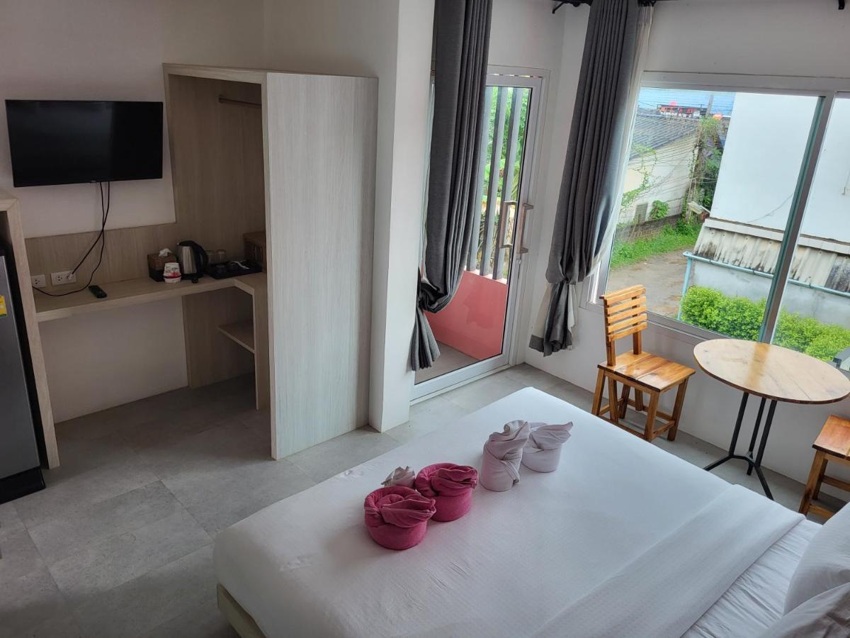 Pinky Hotel By Kanchana (Adults Only) Koh Lanta Exterior photo